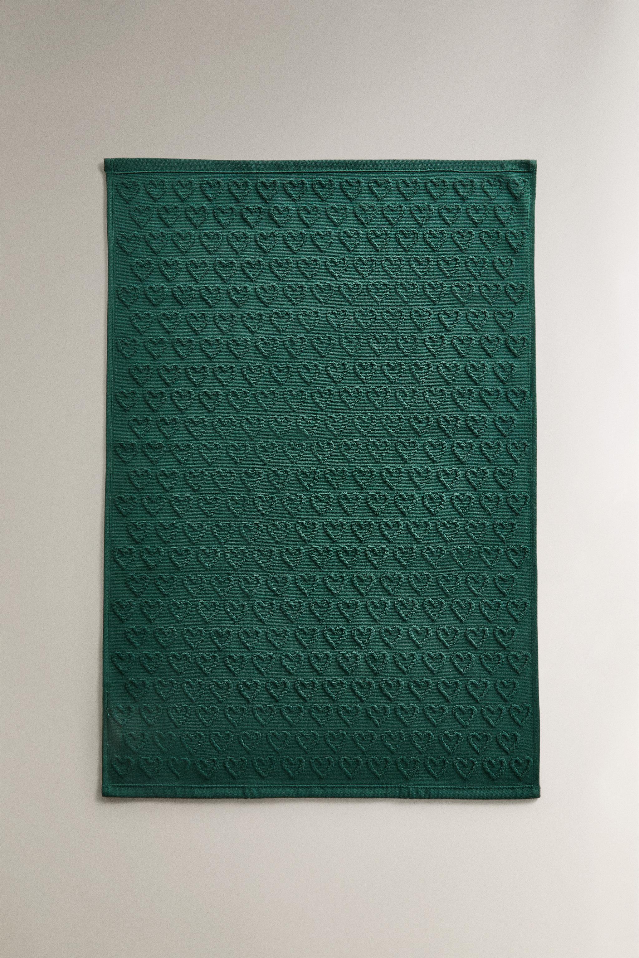 CHRISTMAS TERRYCLOTH COTTON KITCHEN TOWEL WITH HEARTS